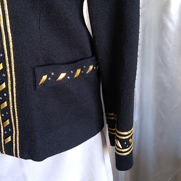 Black and Gold  women's blazer - Picture 4 of 12